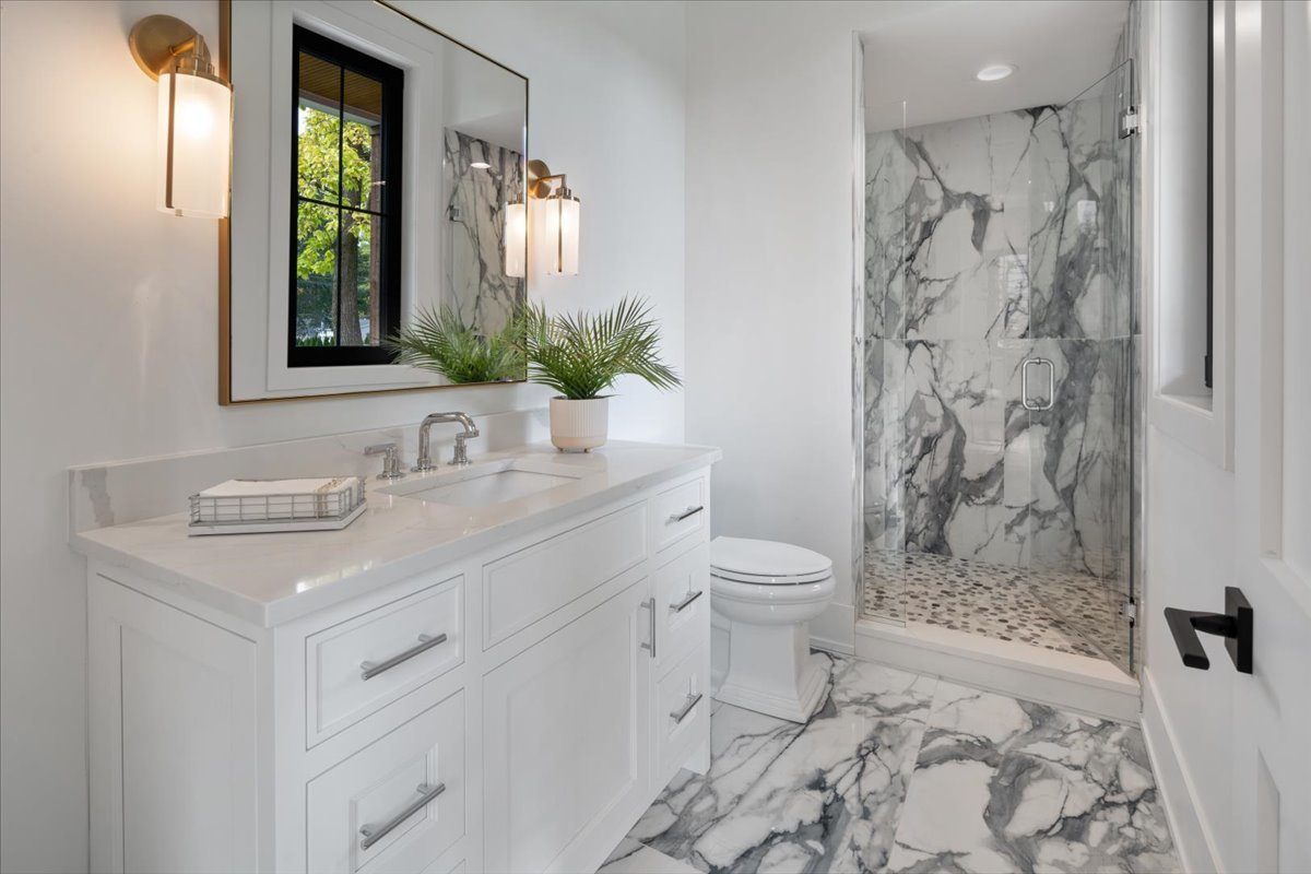 104 South Monroe Street Hinsdale IL 60521