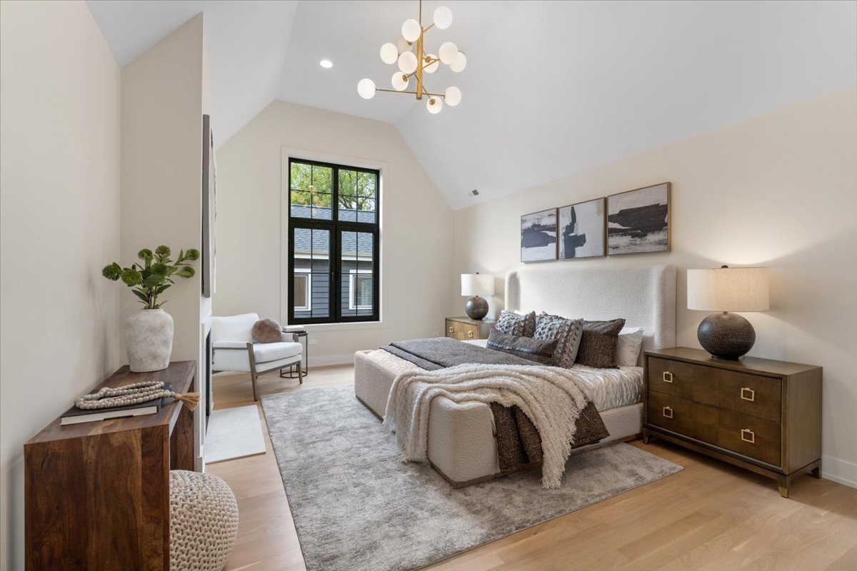 104 South Monroe Street Hinsdale IL 60521