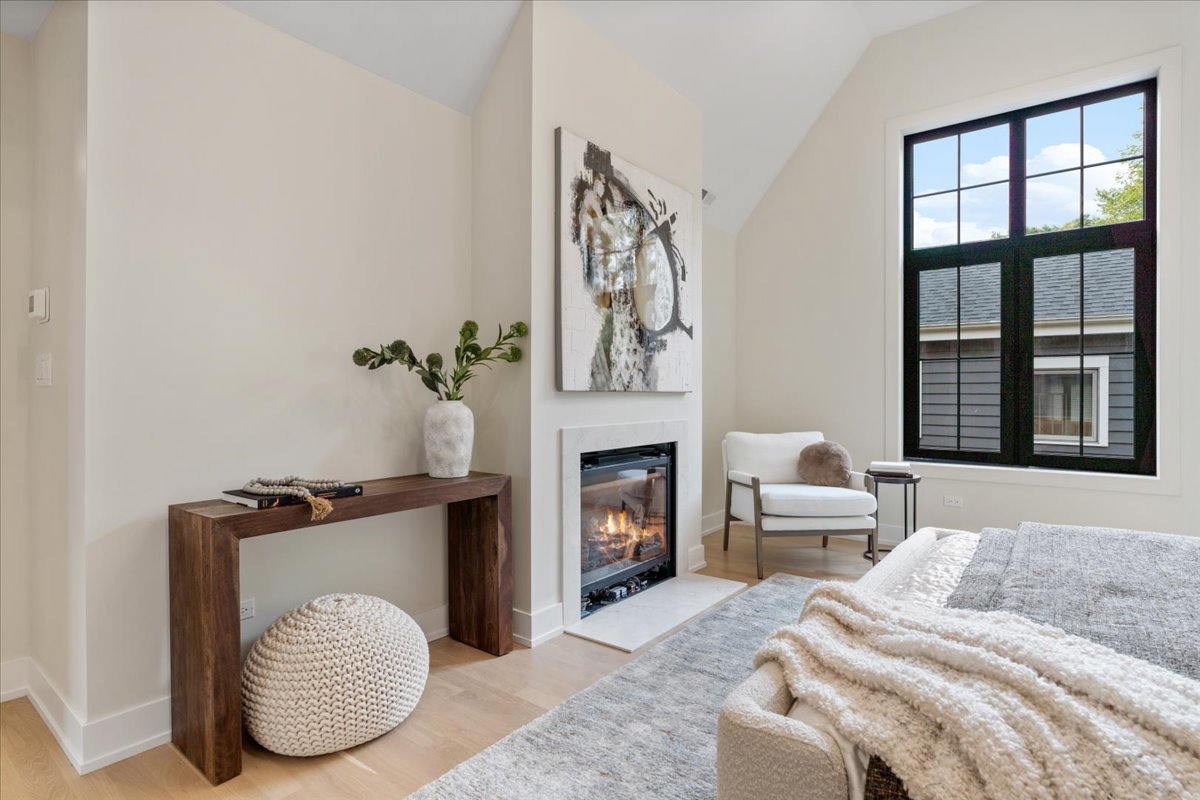 104 South Monroe Street Hinsdale IL 60521