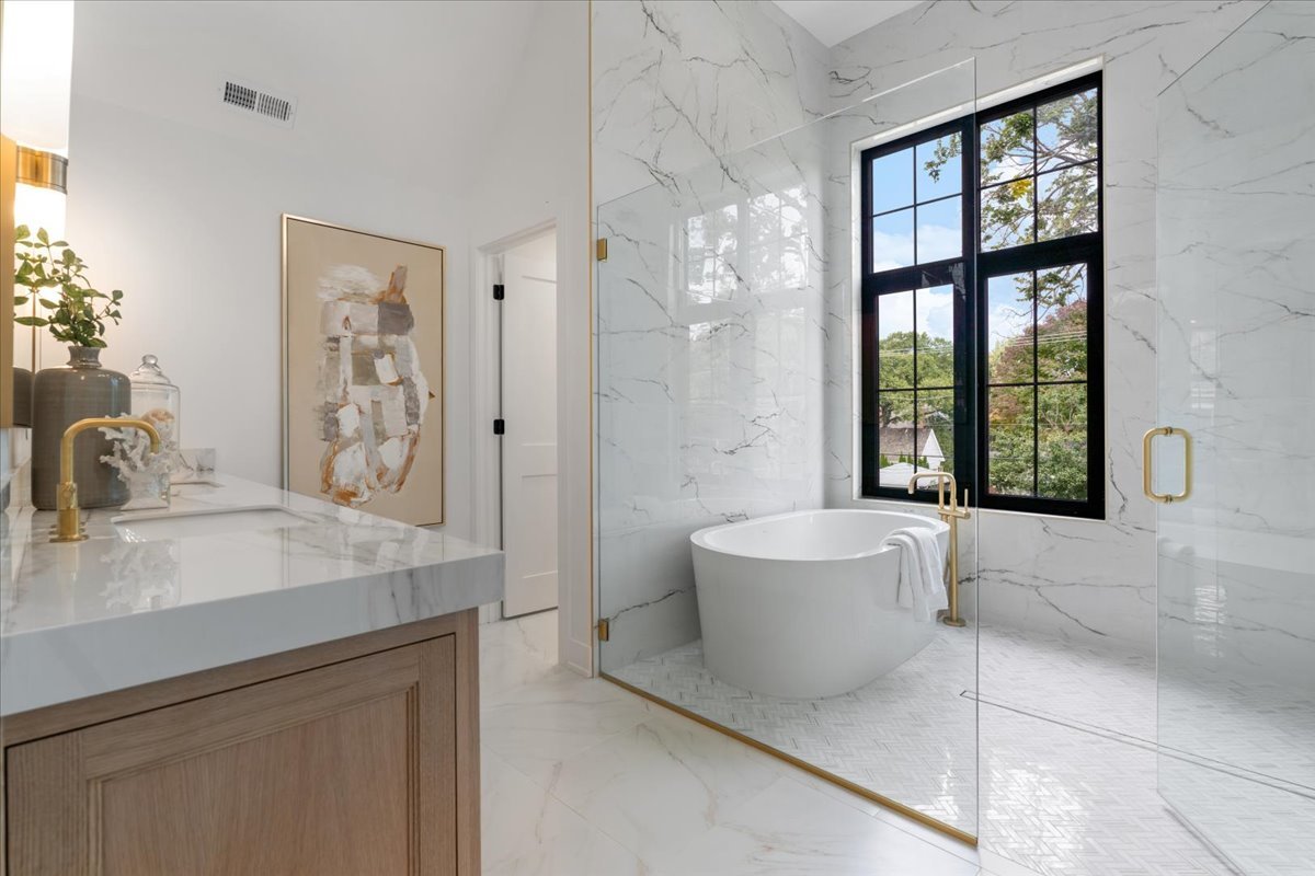 104 South Monroe Street Hinsdale IL 60521