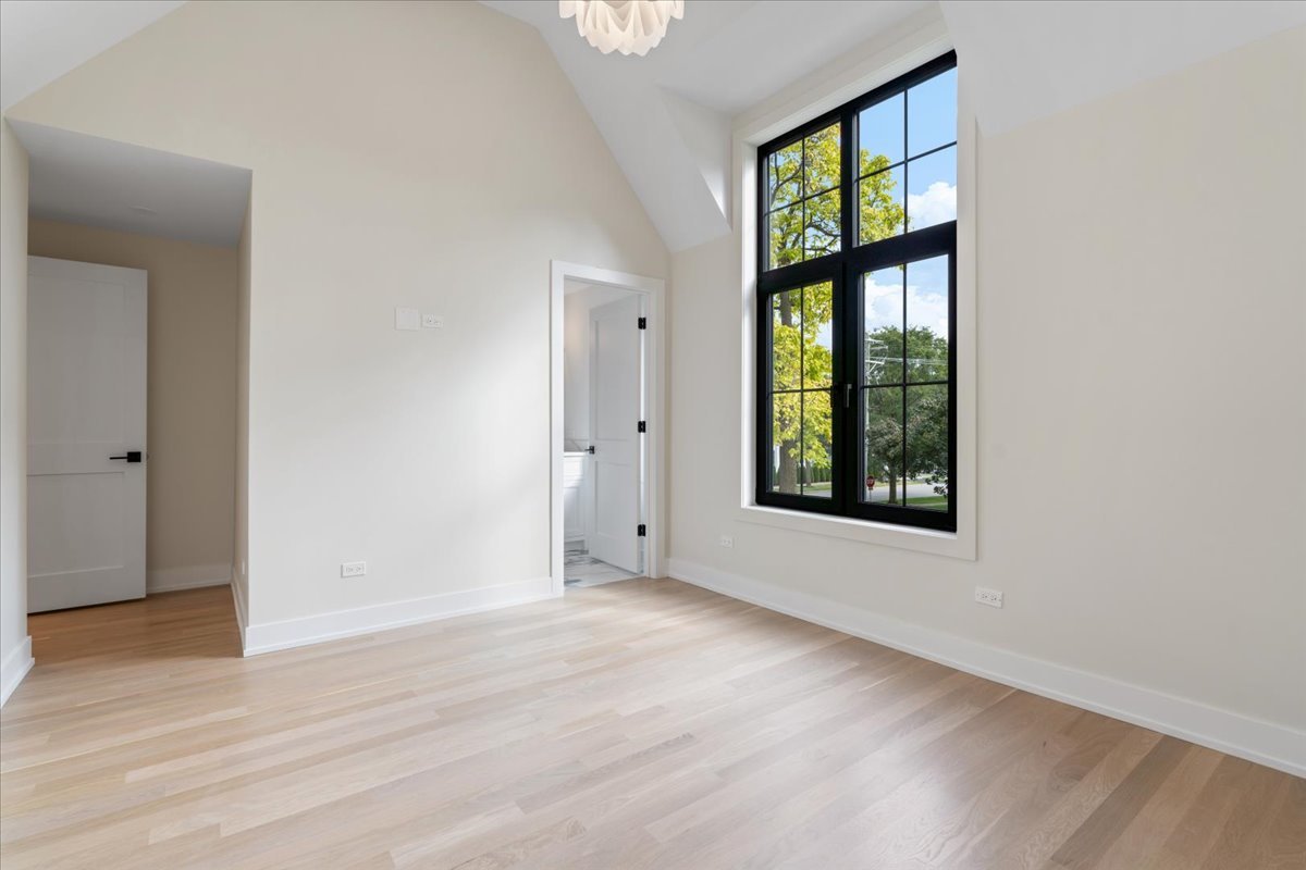 104 South Monroe Street Hinsdale IL 60521