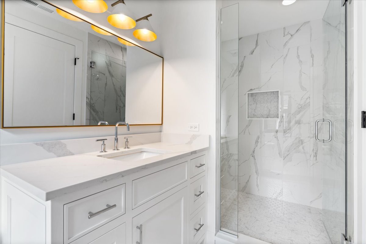 104 South Monroe Street Hinsdale IL 60521