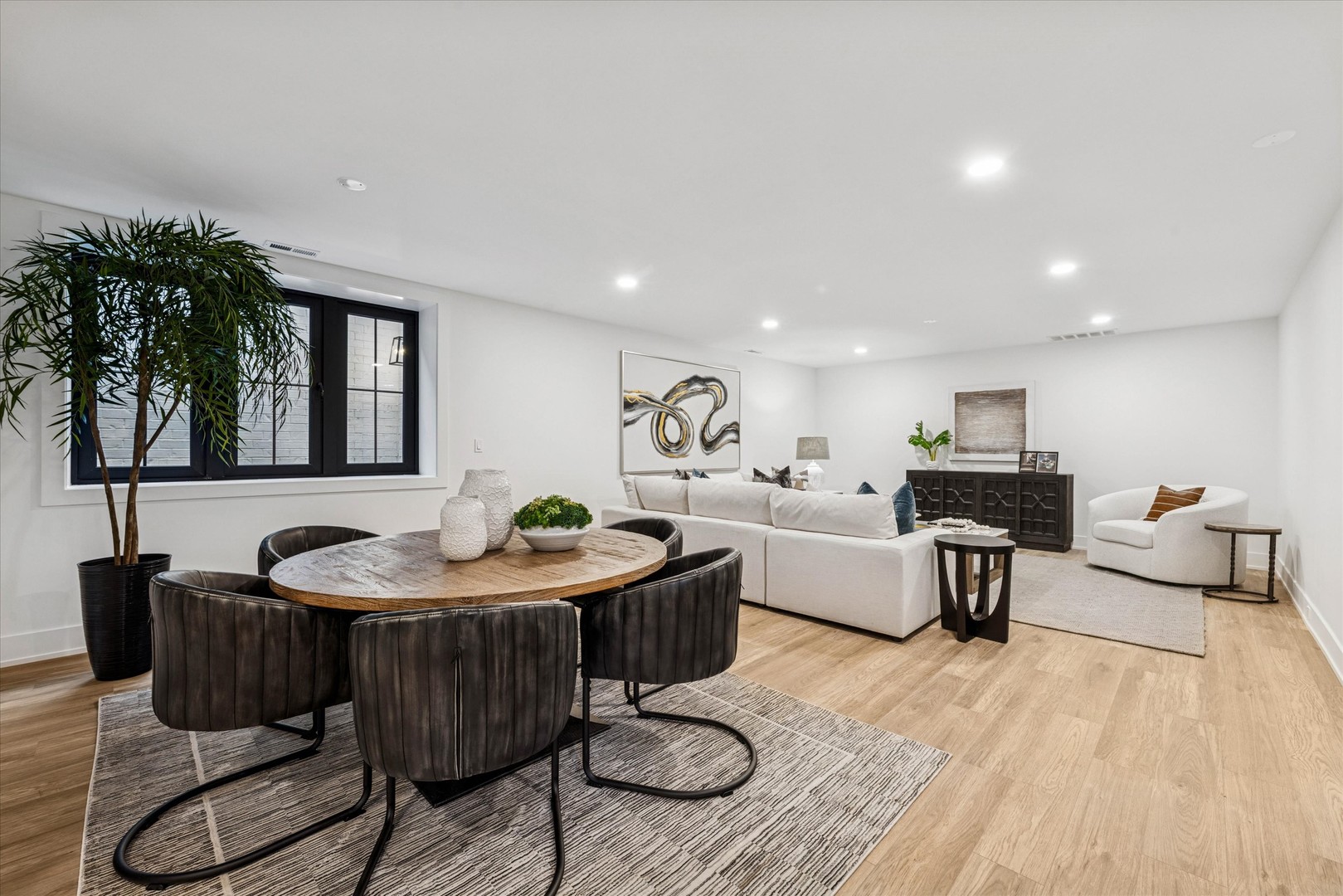 104 South Monroe Street Hinsdale IL 60521