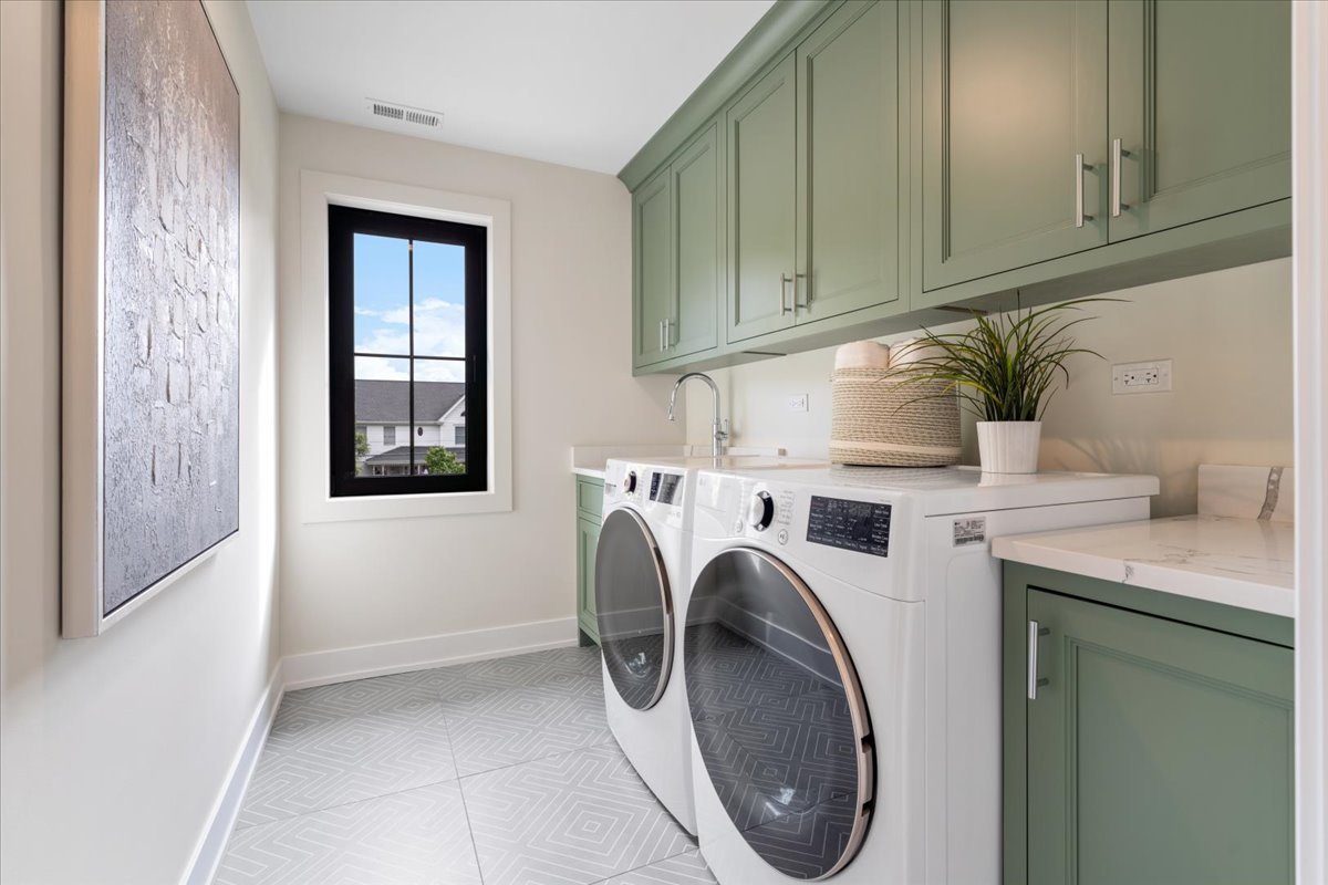 104 South Monroe Street Hinsdale IL 60521