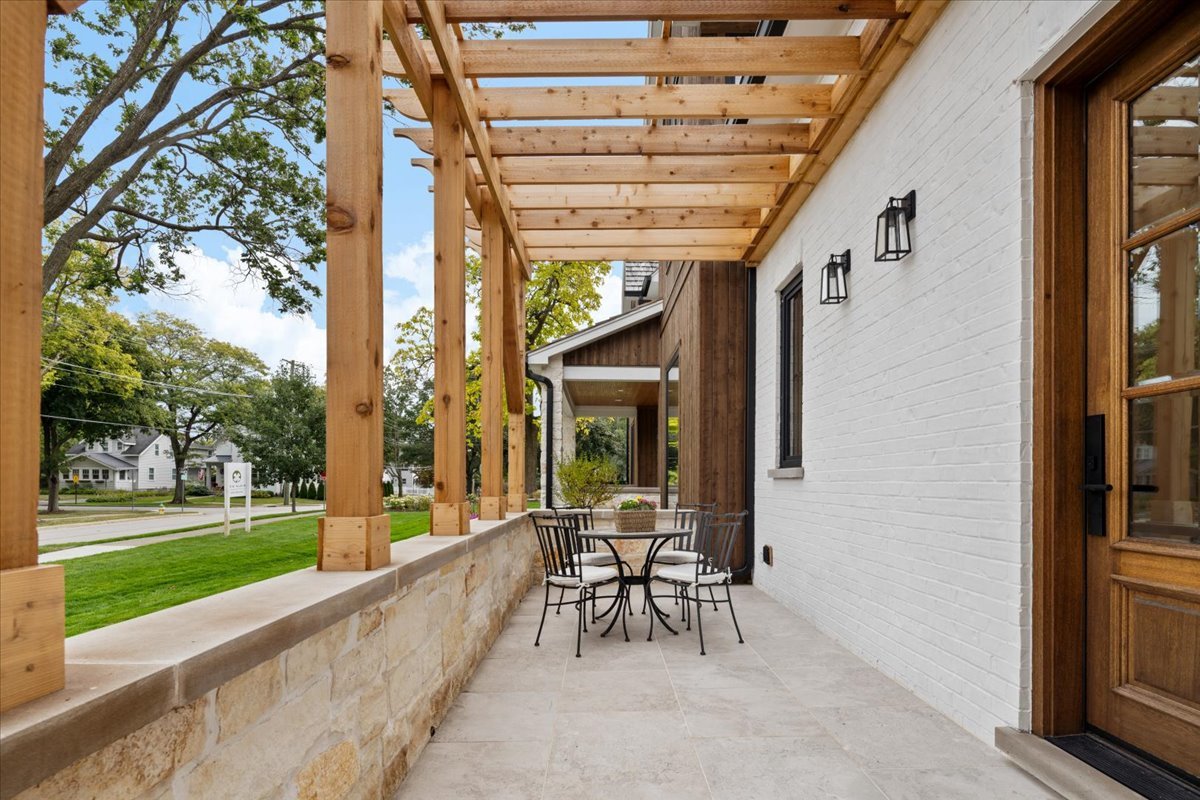 104 South Monroe Street Hinsdale IL 60521