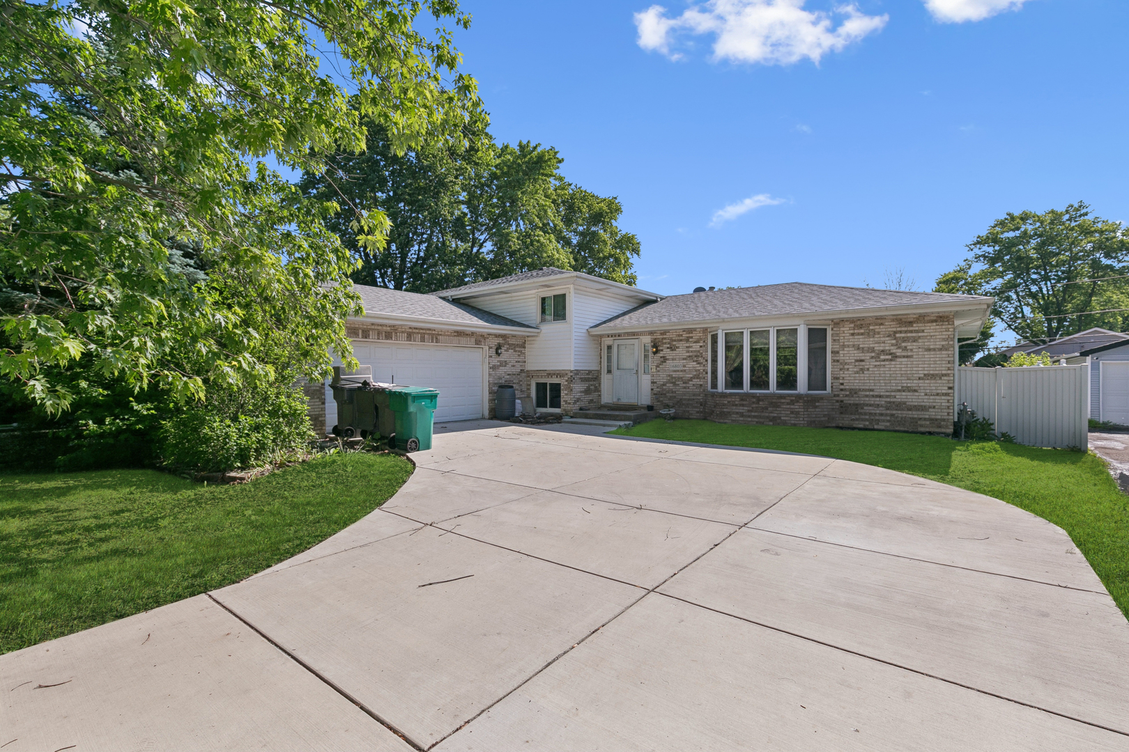 16803 92ND Avenue Orland Hills IL 60487