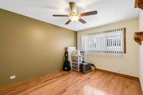 16803 92ND Avenue Orland Hills IL 60487