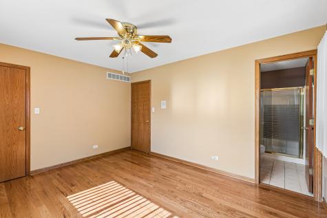 16803 92ND Avenue Orland Hills IL 60487