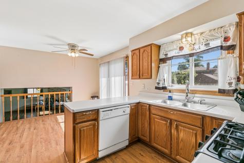 16803 92ND Avenue Orland Hills IL 60487