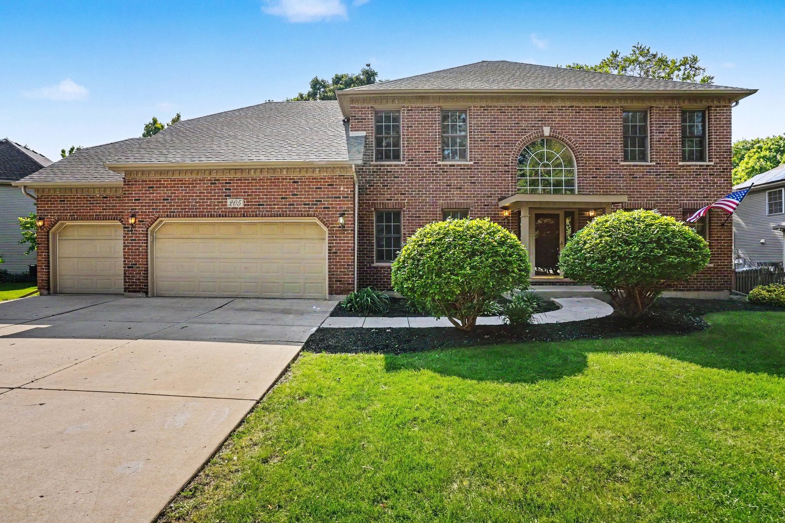 205 Willowwood Drive Oswego IL 60543