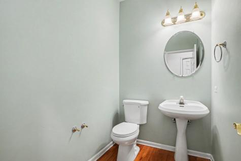 205 Willowwood Drive Oswego IL 60543