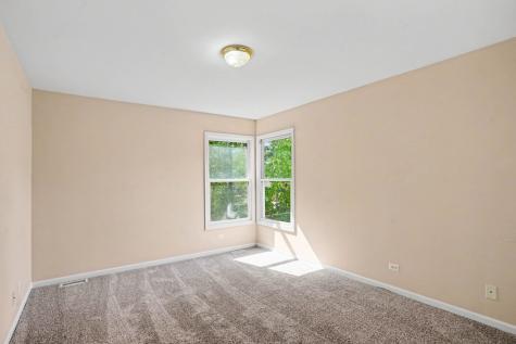 205 Willowwood Drive Oswego IL 60543