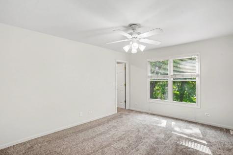 205 Willowwood Drive Oswego IL 60543