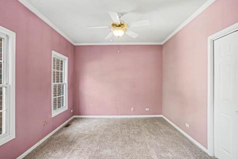 205 Willowwood Drive Oswego IL 60543