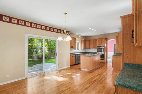 205 Willowwood Drive Oswego IL 60543
