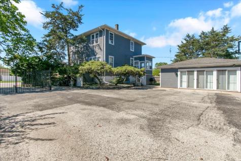 4108 West 103rd Street Oak Lawn IL 60453