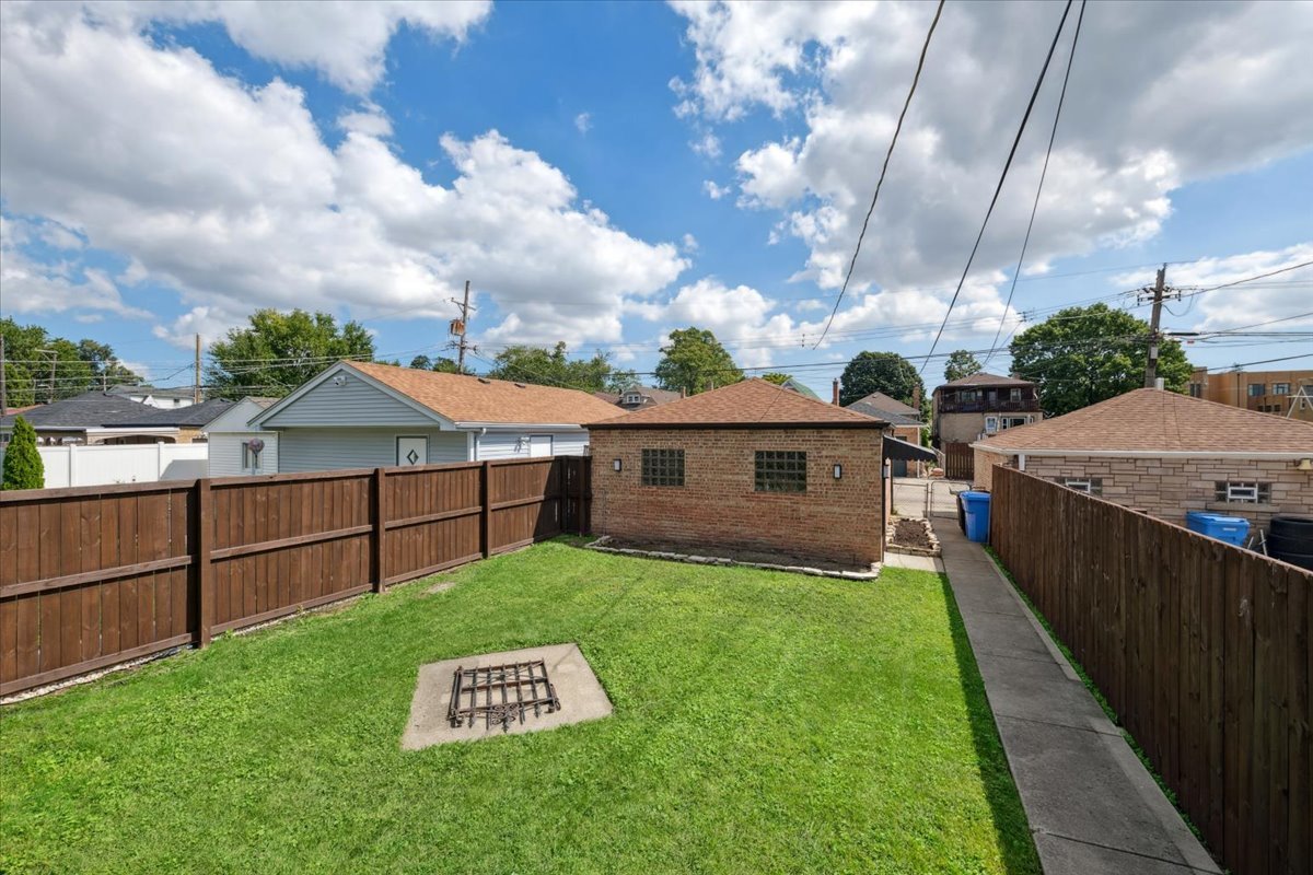 1905 North Nordica Avenue Chicago IL 60707