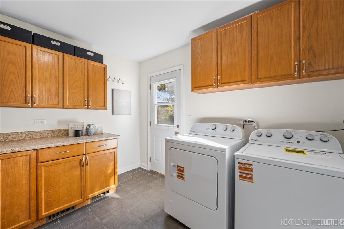 3144 Johnsbury Lane Aurora IL 60504