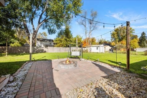 1302 Cary Road Algonquin IL 60102
