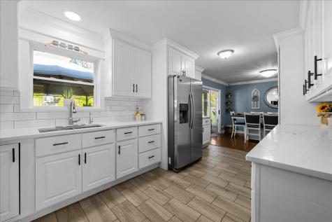 1302 Cary Road Algonquin IL 60102