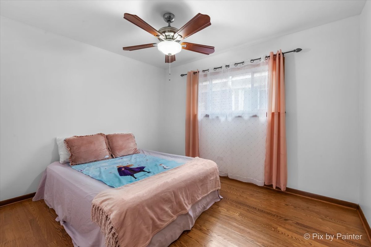 10316 South Green Bay Avenue Chicago IL 60617