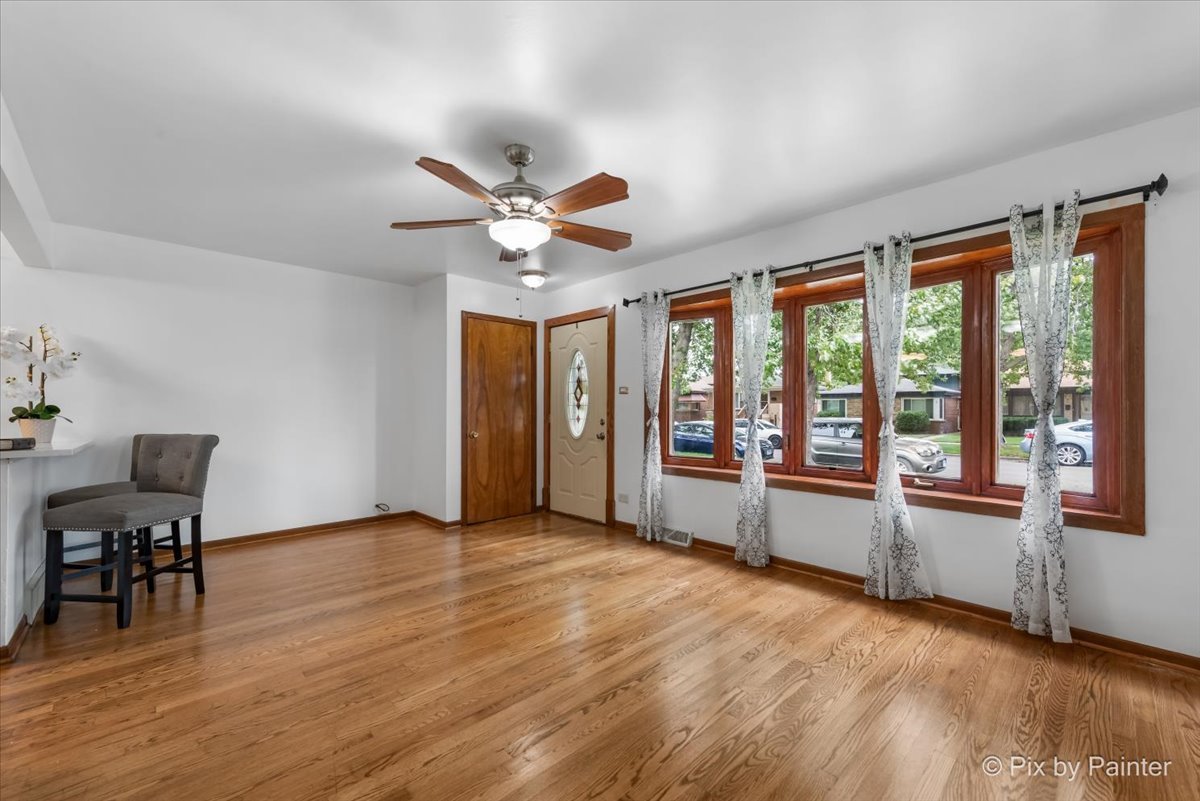 10316 South Green Bay Avenue Chicago IL 60617