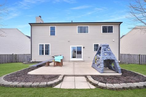 2322 Pagosa Springs Drive Aurora IL 60503