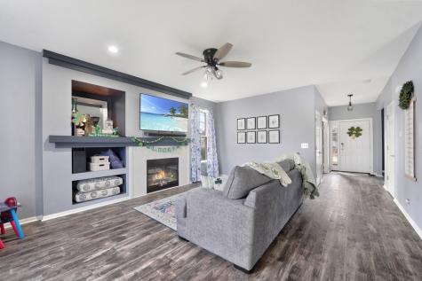 2322 Pagosa Springs Drive Aurora IL 60503