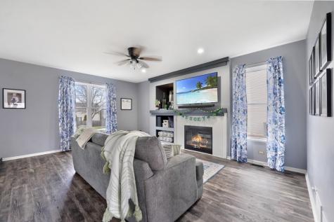 2322 Pagosa Springs Drive Aurora IL 60503