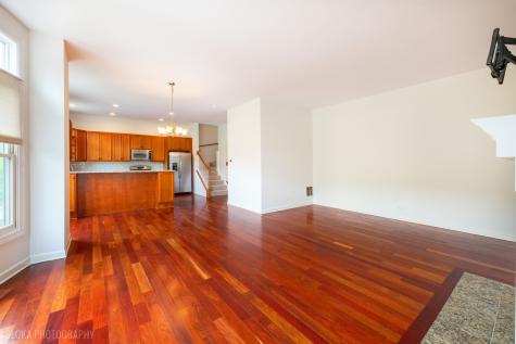147 River Walk Court Elgin IL 60120