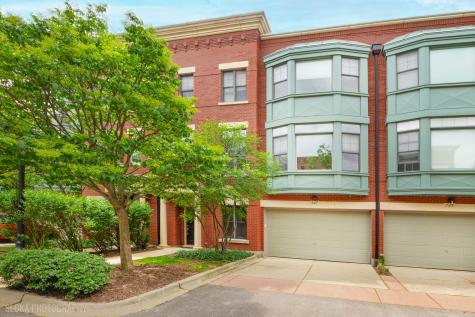 147 River Walk Court Elgin IL 60120