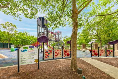 147 River Walk Court Elgin IL 60120