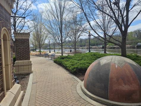 147 River Walk Court Elgin IL 60120