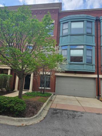 147 River Walk Court Elgin IL 60120