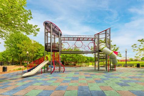 147 River Walk Court Elgin IL 60120
