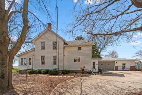 15555 Mcgirr Road Hinckley IL 60520