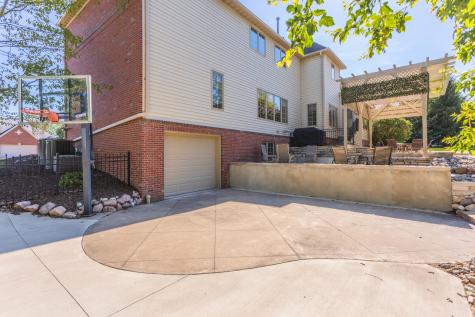 4 Bohrer Court Bloomington IL 61704