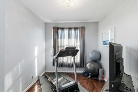 737 West St Johns Place Addison IL 60101