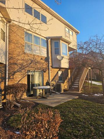 737 West St Johns Place Addison IL 60101