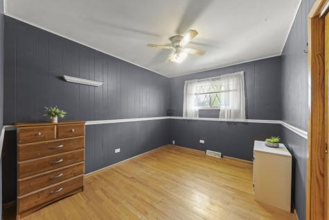 151 Catalpa Avenue Wood Dale IL 60191