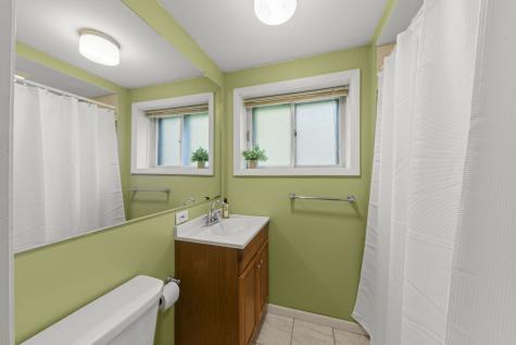 151 Catalpa Avenue Wood Dale IL 60191
