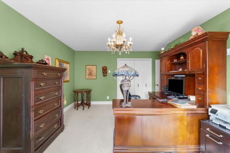 22 Greencroft Drive Champaign IL 61821