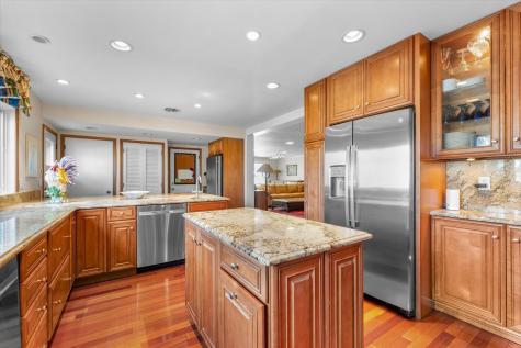 22 Greencroft Drive Champaign IL 61821