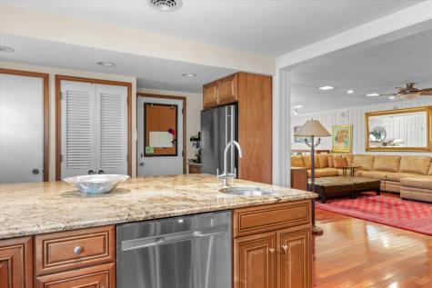 22 Greencroft Drive Champaign IL 61821
