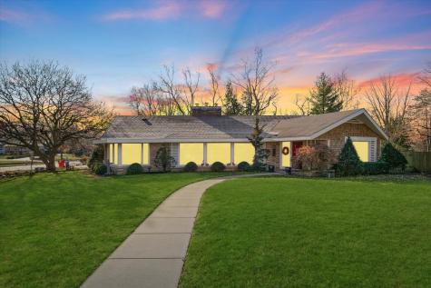 22 Greencroft Drive Champaign IL 61821