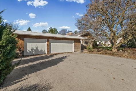 22 Greencroft Drive Champaign IL 61821