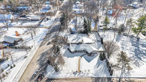 22 Greencroft Drive Champaign IL 61821