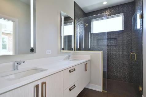 258 Addison Avenue Elmhurst IL 60126