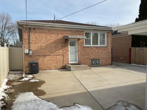 604 Exchange Avenue Calumet City IL 60409