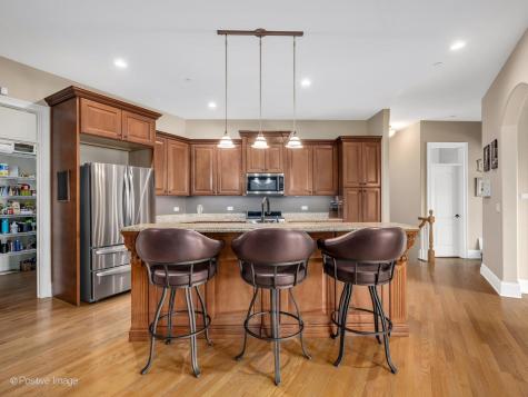 1454 East Northwest Highway Arlington Heights IL 60004